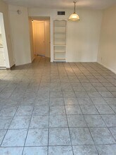 2420 Lemon Tree Ln in Orlando, FL - Building Photo - Building Photo