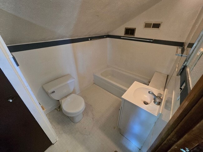 2833 Chambers St in Sioux City, IA - Building Photo - Building Photo