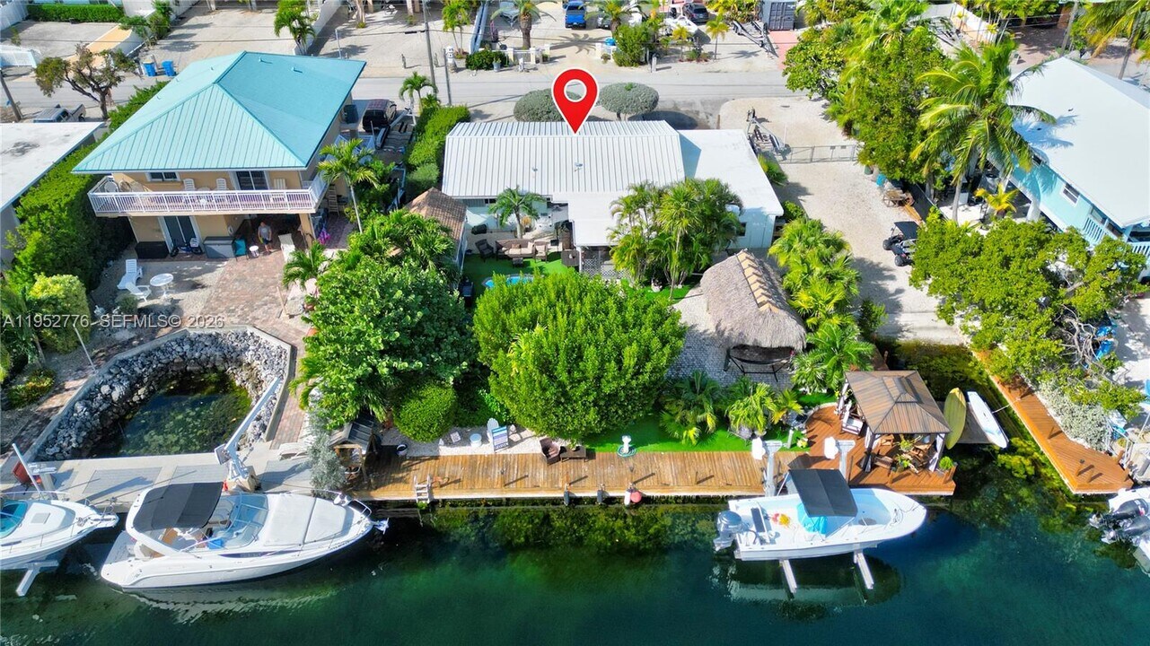 150 Azalea St in Tavernier, FL - Building Photo