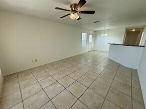 3809 Edgefield St, Unit Unit A in Killeen, TX - Foto de edificio - Building Photo