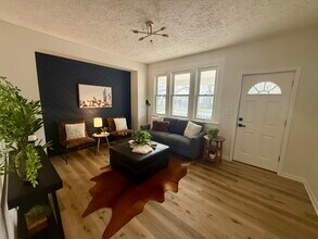 130 E Woodrow Ave in Columbus, OH - Building Photo - Building Photo