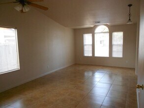 259 Pelican Pl in Yuba City, CA - Building Photo - Building Photo