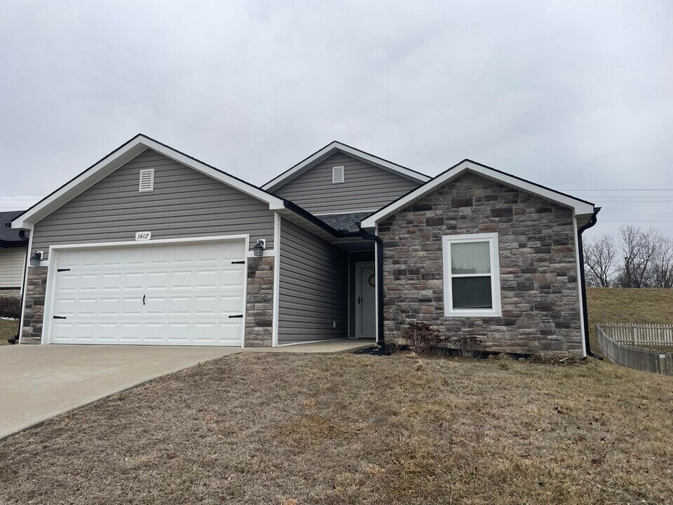 3407 Timber Run Dr in Columbia, MO - Building Photo