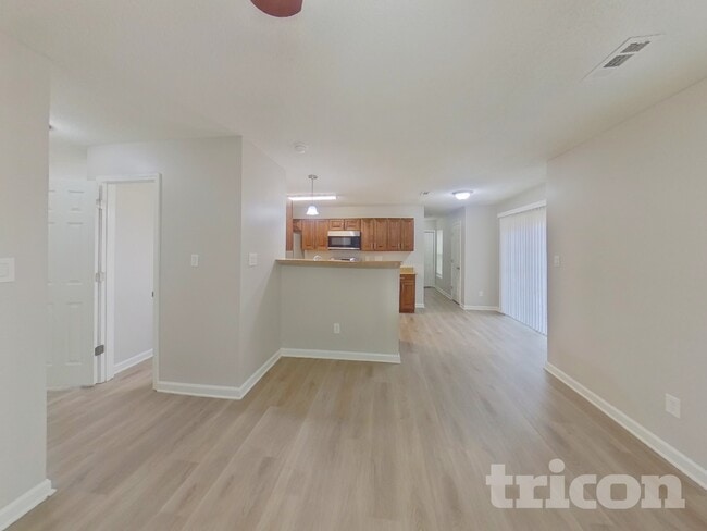 701 Barbee Farm Dr in Monroe, NC - Foto de edificio - Building Photo