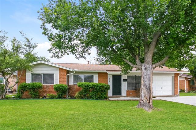 3114 Harvard St N in Irving, TX - Foto de edificio