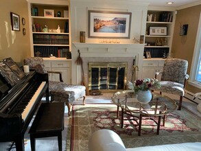 82 Westview Rd in Damariscotta, ME - Building Photo - Building Photo