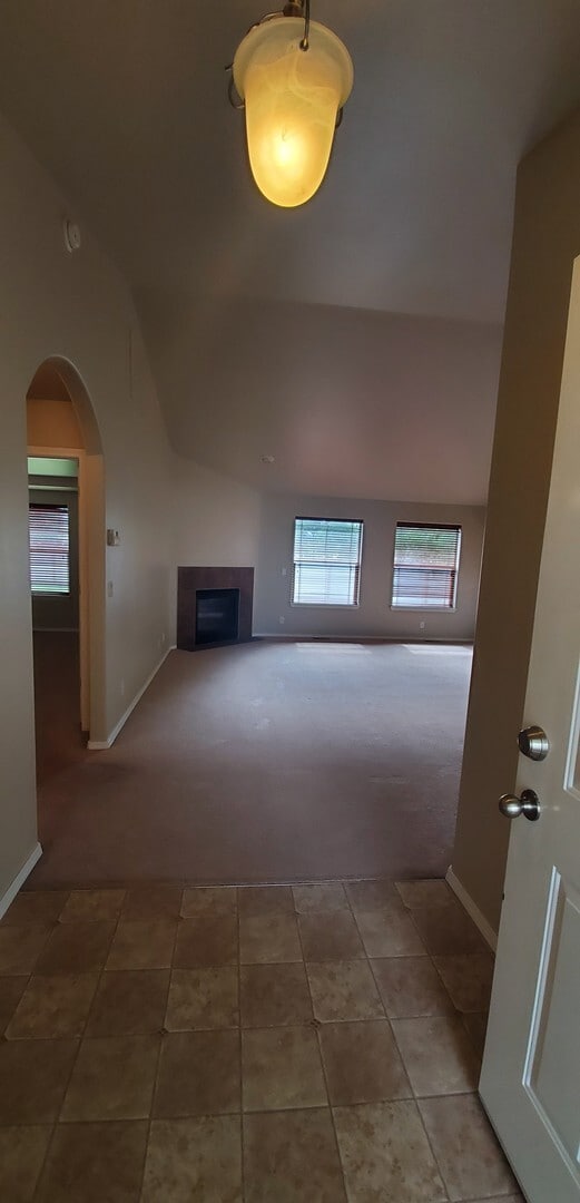 8016 Salmonberry Lp in Hayden, ID - Building Photo - Building Photo