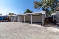 Student Housing Near USC Univ Southern Calif in Los Angeles, CA - Building Photo - Building Photo