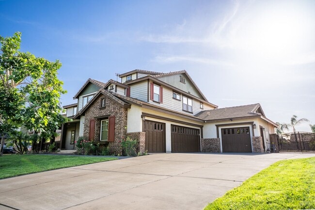 14432 Bethany Ave in Chino, CA - Building Photo - Building Photo