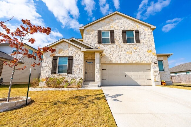 107 Cona Wy in Hutto, TX - Building Photo - Building Photo