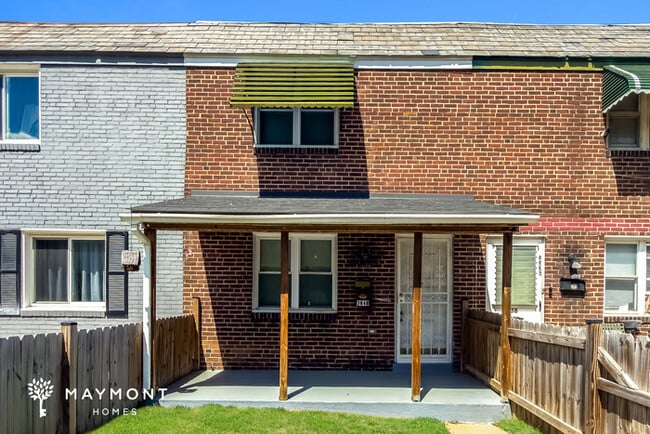 property at 3840 8th St