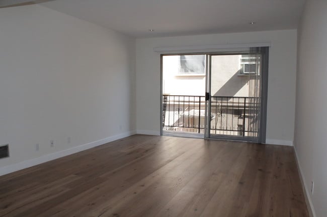 1417 14th St, Unit 3 in Santa Monica, CA - Building Photo - Building Photo