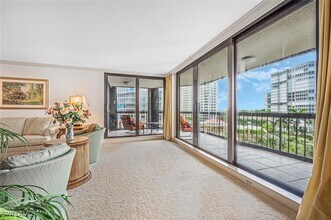 4551 Gulf Shore Blvd N in Naples, FL - Building Photo - Building Photo