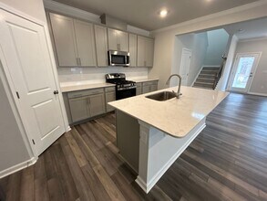 344 Garden Vine Trl in Raleigh, NC - Building Photo - Building Photo