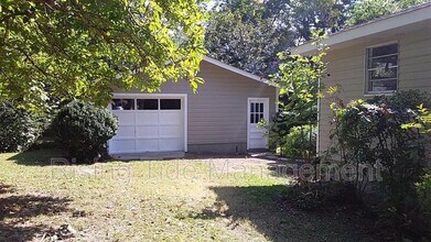 123 Vines Ave in Hueytown, AL - Building Photo - Building Photo