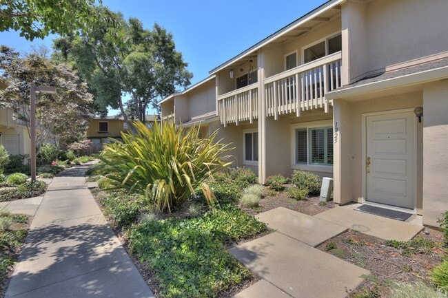 property at 1225 Picasso Dr