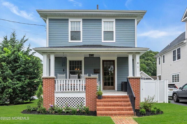 property at 32 Holly St