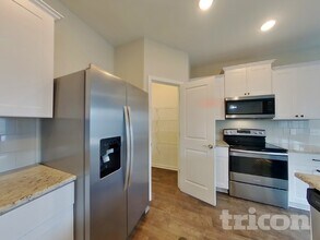 3012 Bishop Ln, Unit N/A-2906 in Columbia, TN - Building Photo - Building Photo