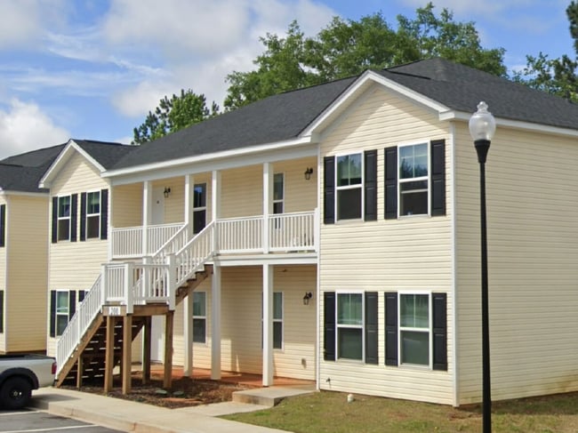 property at 200 Walnut Hill Dr