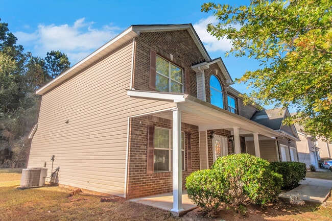 65 Oak Manor Dr in Covington, GA - Building Photo - Building Photo