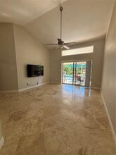 3511 Fox Lake Dr in Apopka, FL - Foto de edificio - Building Photo
