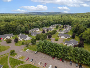 Southwick Village - 55+ Active Community in Southwick, MA - Foto de edificio - Building Photo