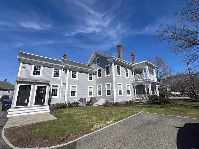 603 Adams St in Milton, MA - Building Photo - Building Photo