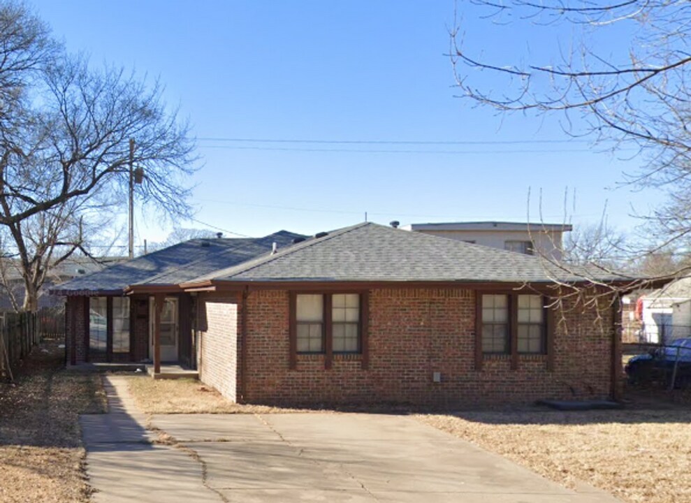 1821 S Mosley St in Wichita, KS - Building Photo
