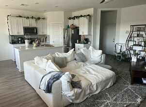 14005 Zuhause Dr in Pflugerville, TX - Building Photo - Building Photo