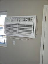 8334 Willis Ave in Los Angeles, CA - Building Photo - Building Photo