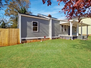 8 Chaney St in Greenville, SC - Building Photo - Building Photo