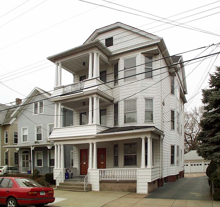 38-40 Cottage St in New Haven, CT - Foto de edificio