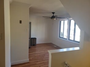 19360 Running Cedar Ct in Germantown, MD - Building Photo - Building Photo