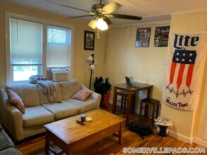 41A Cross St., Unit A in Somerville, MA - Building Photo - Building Photo