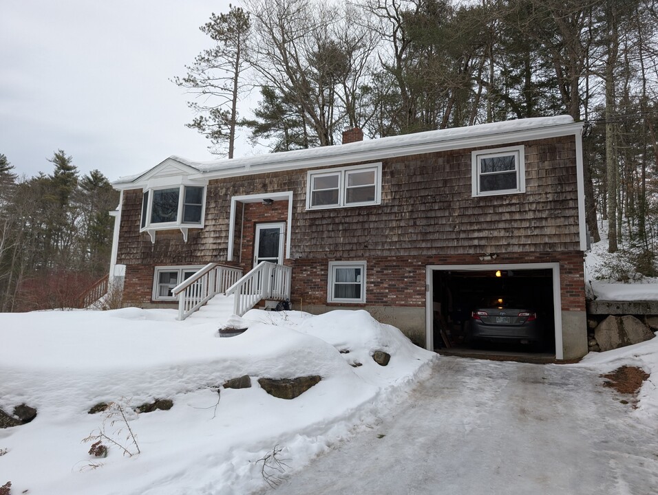 350 Main St, Unit 2081 in Fremont, NH - Building Photo