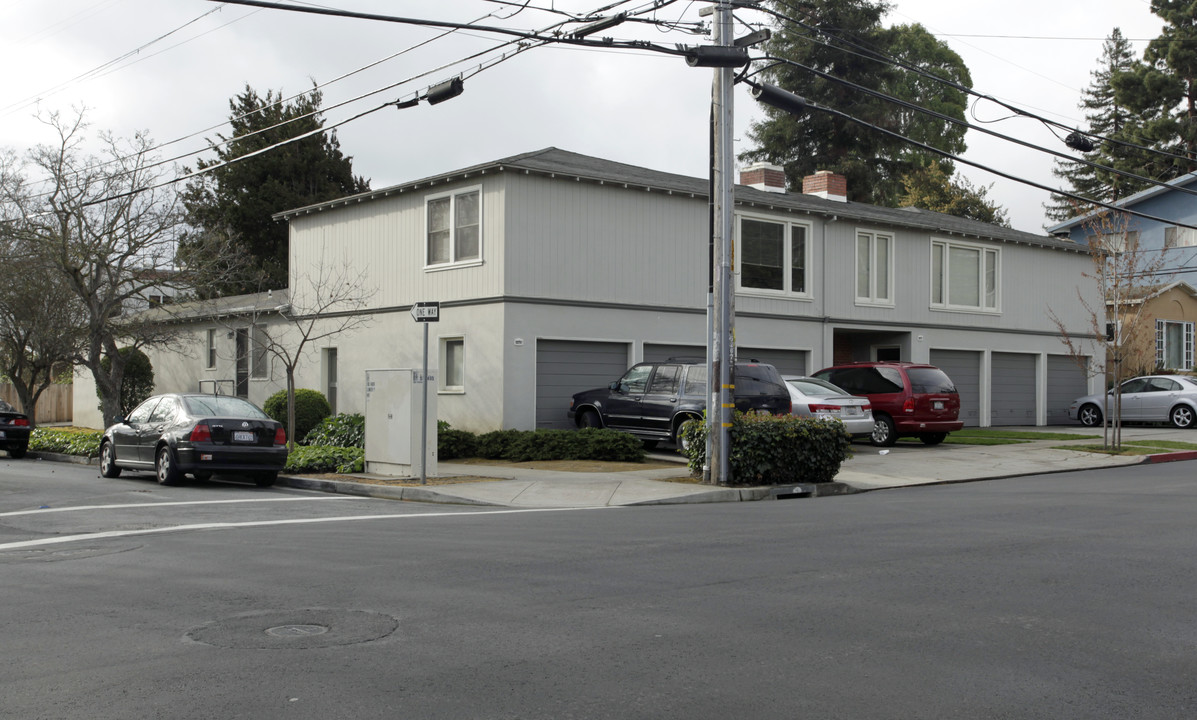 1405 Lincoln Ave in Burlingame, CA - Foto de edificio