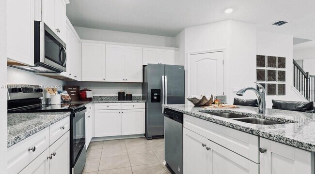 25 Redbud Rd in Palm Coast, FL - Building Photo - Building Photo