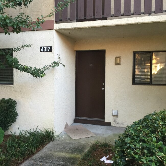 4317 Holly Tree Rd in Wilmington, NC - Building Photo - Building Photo