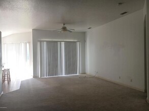 3577 Hoofprint Dr in Melbourne, FL - Foto de edificio - Building Photo
