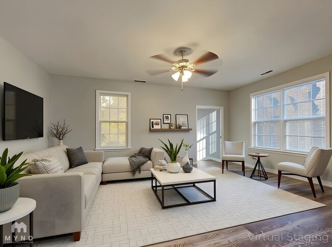 1334 Reid St in Statesville, NC - Foto de edificio - Building Photo