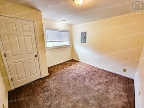 500 Skyline Dr in McMinnville, TN - Building Photo - Building Photo