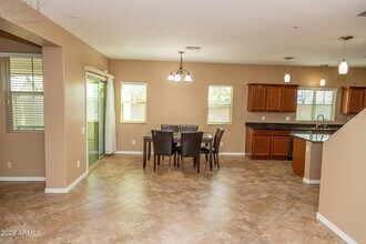 2162 Scully Dr in Phoenix, AZ - Building Photo - Building Photo