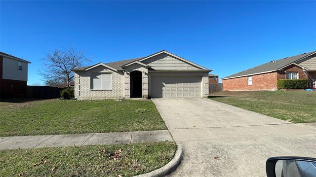 1717 Dartmouth Dr in Glenn Heights, TX - Building Photo