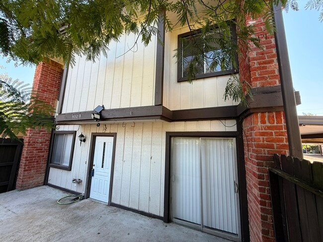 property at 5321 Pinewilde Dr