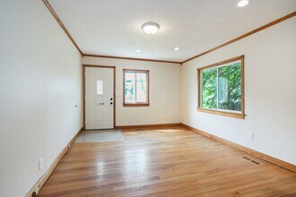 531 Delaware St SE in Grand Rapids, MI - Building Photo - Building Photo