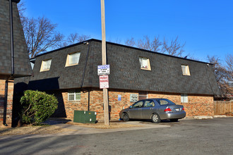 Mirador Apartments in Oklahoma City, OK - Building Photo - Building Photo