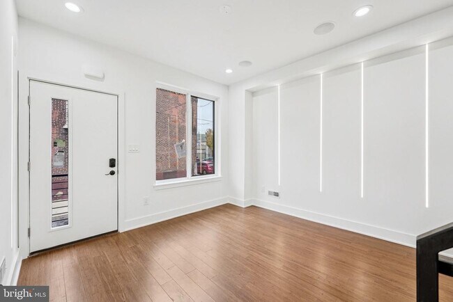 2602 Earp St in Philadelphia, PA - Building Photo - Building Photo
