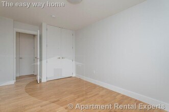 334 Harvard St, Unit #H4 in Cambridge, MA - Foto de edificio - Building Photo