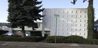 333-351 SE 81st Ave in Portland, OR - Foto de edificio - Building Photo