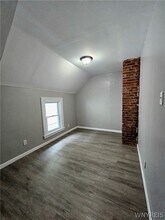 102 17th St in Buffalo, NY - Building Photo - Building Photo